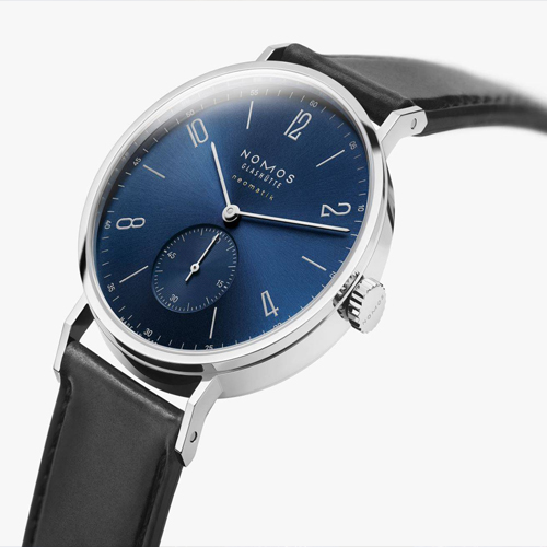 NOMOS Glashütte全新推出Tangente neomatik blue gold腕表